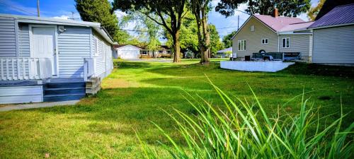 Lakeview House | Welcome to Bluebird Cottage