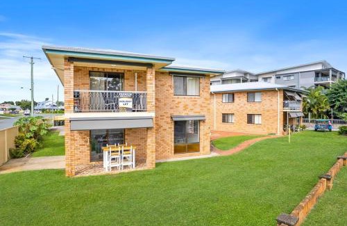 Bongaree Apartment | Welcome to Bridge View!