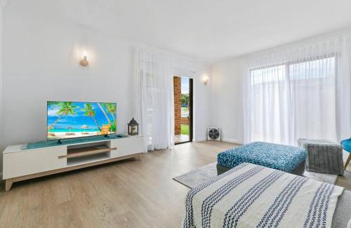 Bongaree Apartment | Welcome to Bridge View!