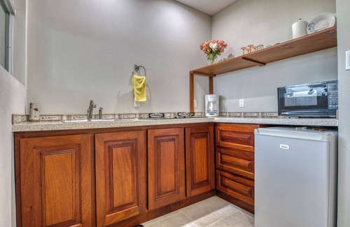Tronadora Apartment | Welcome to Casa Blanca guest studio at Vistas Del Lago on Lake Arenal