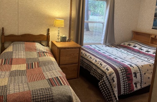 Pine River House | Welcome to Lazy Bear Lodge! Family friendly cabin on the lake.