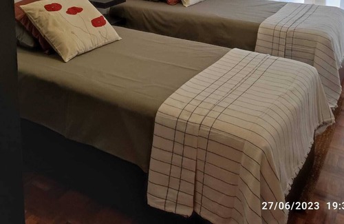Faro Apartment | Welcome to O Retiro Algarvio in the established Vale de Amoreira, Faro.