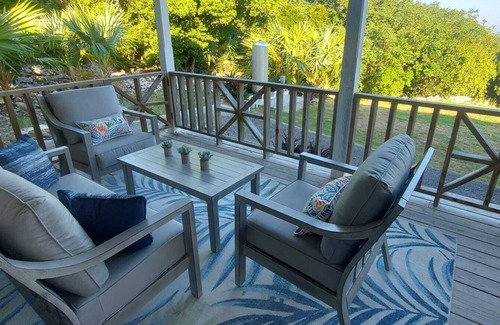 George Town House | Welcome to Serenity Hill, a private home on the island of Great Exuma, Bahamas