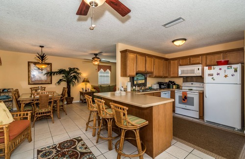 Surfcrest Village Cottage | Welcome To Slice of Paradise Where Cool Ocean Breezes Welcome You.