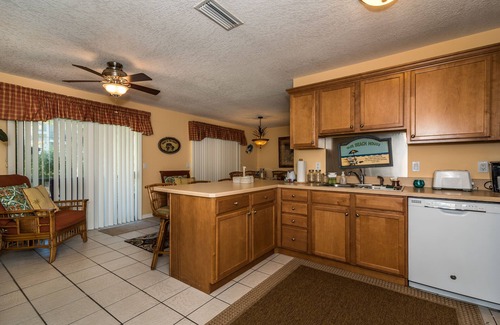 Surfcrest Village Cottage | Welcome To Slice of Paradise Where Cool Ocean Breezes Welcome You.