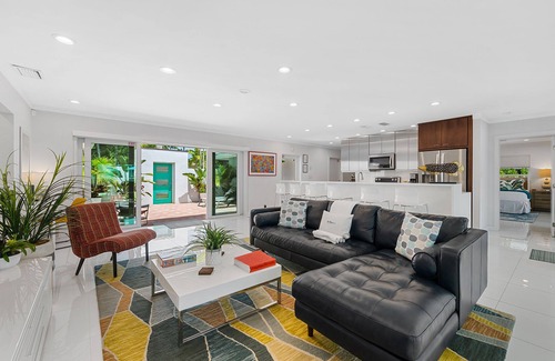 Wilton Manors House | Welcome to the Martell House, A Modern and Contemporary Gem at Rivers Bend!
