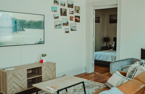Schnitzelburg Apartment | Welcome to the Perch of Germantown
