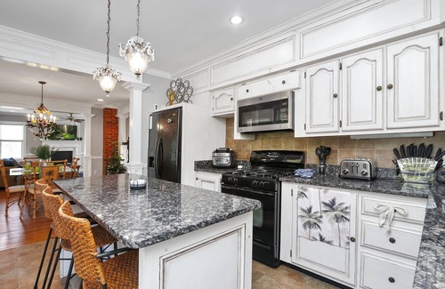 Palmyra House | Welcome to The Riverton Estates.