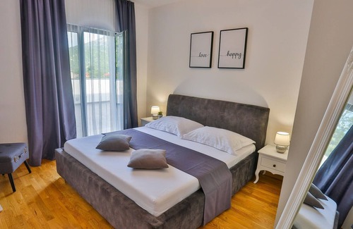 Dugopolje House | Welcome to this vacation home that leaves nothing to be desired for a vacation with friends or famil