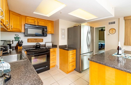 Kahana Condo | Welcome to West Maui! Royal Kahana 2 Bd/2Ba ! Hotel zoned Safe to Book!