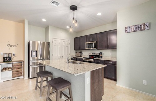 Festival Ranch House | Welcome Travel Nurses, Military, and Snowbirds!