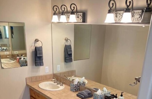 Maricopa County House | Welcome World Series Fans! Private Pool! Golf!