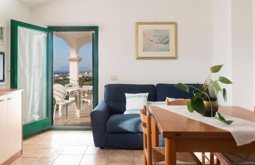 Tanaunella Apartment | Welcomely - Casa Degli Argonauti B