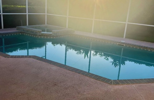 Timber Ridge House | Welcoming 3 bedroom house with pool in charming Fort Myers