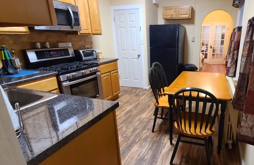 Trenton Apartment | Welcoming home like apartment, safe and quiet neighborhood. Full kitchen setup.