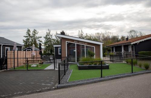 Sint-Annaland Ski Chalet | Welgedacht