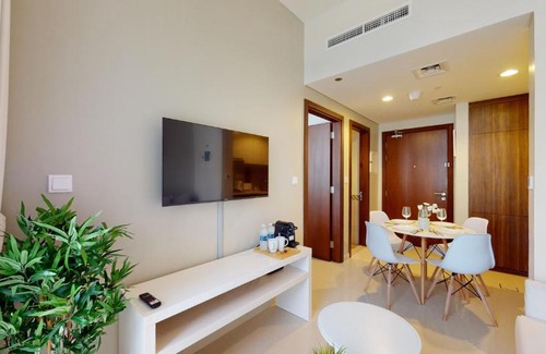 Downtown Dubai Apartment | WelHome - Cozy 1BR With Private Balcony Steps From the Canal