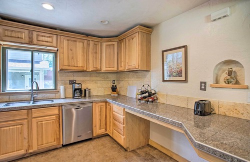 Fruita House | Well-Appointed Fruita Townhome: Hike & Bike Nearby