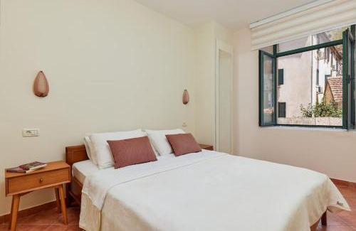 Kotor Old Town Apartment | Well Located 1Bedroom in the Heart of the Old Town