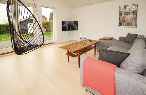Bog By House | Well maintained vacation home on Bogø.