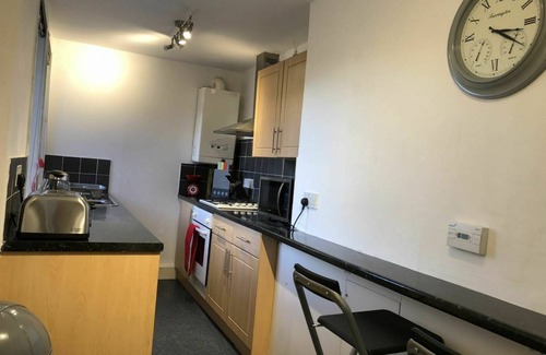 Levenmouth Villa | Wellesley 101.1