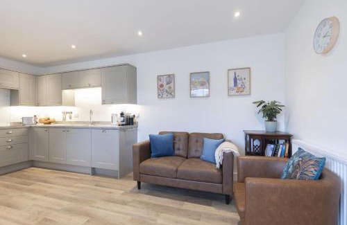 Charlton Kings House | Wellinghill Cottage