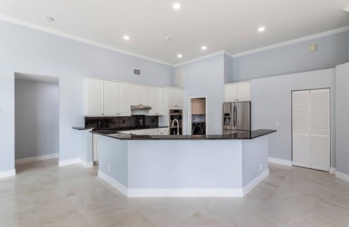 Wellington House | Wellington Luxury 5 min drive to WEF, Golf Community
