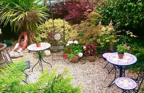 Fowey Bed & Breakfast | Wellingtons