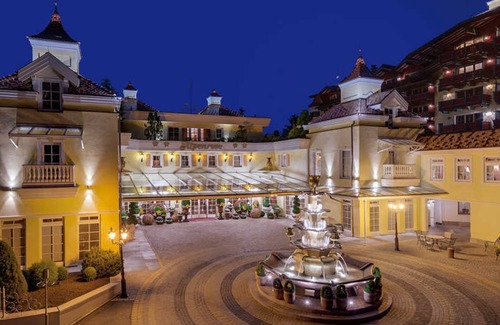 Maurach Resort | Wellnessresidenzsuite 48m² - The alpine power place - Alpenrose /Cocoon Lodge