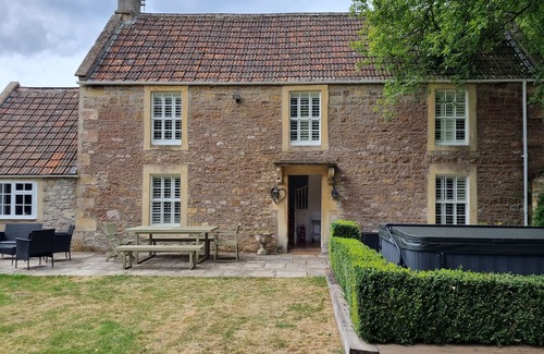 Shoscombe House | Wellow Farmhouse