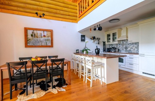 Jastrebarsko House | Wellspring House for rest - Live in harmony with nature