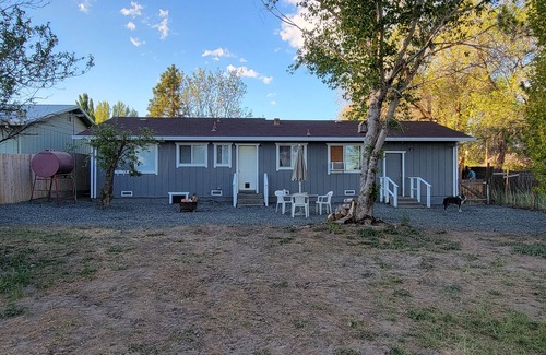 Alturas House | Wendy's Country Escape- a cozy pet friendly home in Modoc