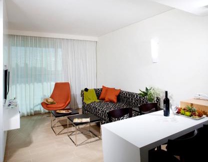 Ashdod Hotel | West All Suites Hotel Ashdod