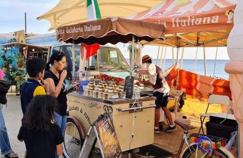 Scarborough Apartment | West Beach Lagoon 206 Ground Floor 2mins beach