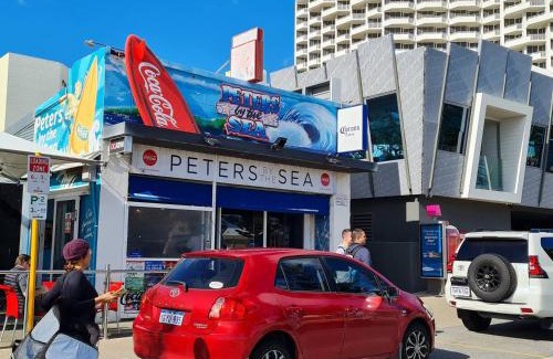 Scarborough Apartment | West Beach Lagoon 206 Ground Floor 2mins beach