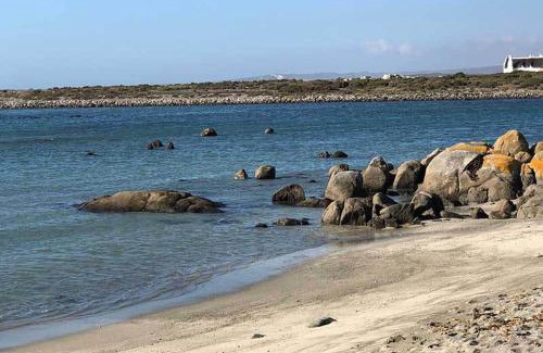 Jacobs Bay House | West Coast Shores
