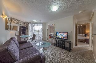 South Brisbane Apartment | West End Central Apartments