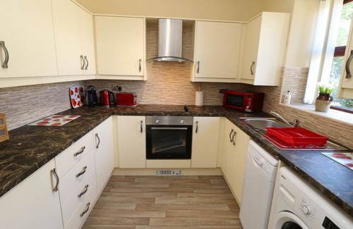 Thornton Cottage | West End House