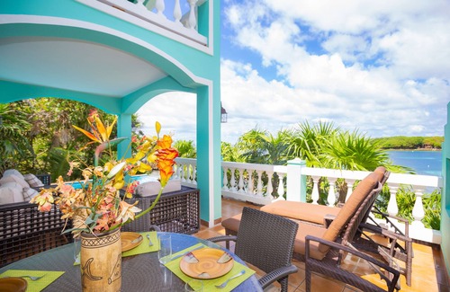 Half Moon Bay House | West End waterfront w/Amenities and Views to Match!