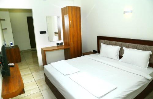 Nedumbassery Hotel | West Gate Airport Residency