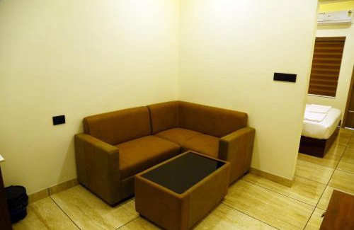 Nedumbassery Hotel | West Gate Airport Residency
