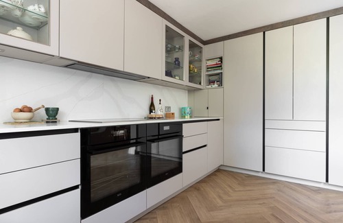 Childs Hill Apartment | West Heath Road by onefinestay