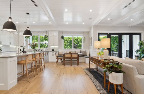 West Hollywood House | West Hollywood Executive Rental with Pool, Spa & Gym