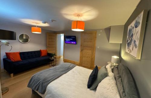 Dudley Apartment | West Midlands-2 Double Bed Room Apartment