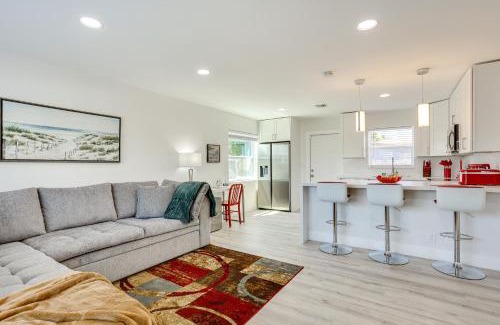 Riviera Beach House | West Palm Beach Vacation Rental about 2 Mi to Beach!