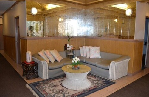 Koror Hotel | West Plaza Hotel Desekel