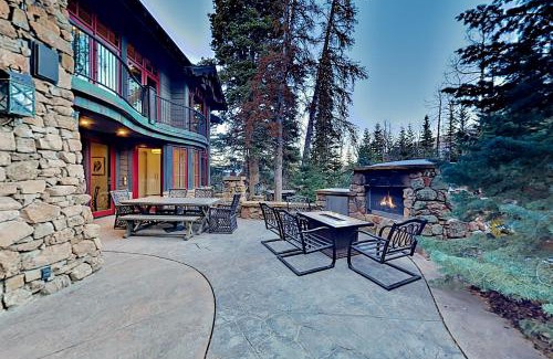 The Timbers House | West Red Pine Oasis