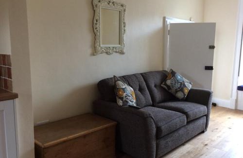 Belford Apartment | West View