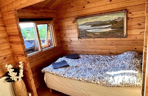 Borgarnes House | West Viking Cottage