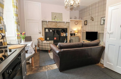 Anick Cottage | West Wing Cottage